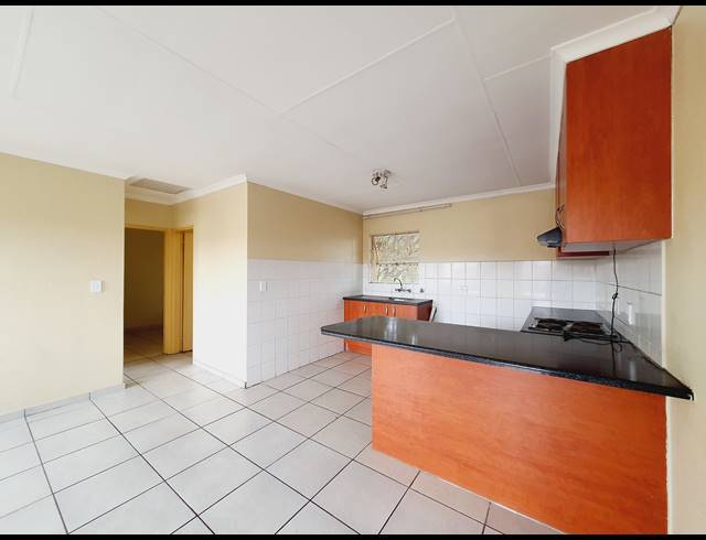 2 BEDROOM APARTMENT TO LET IN VORNA VALLEY